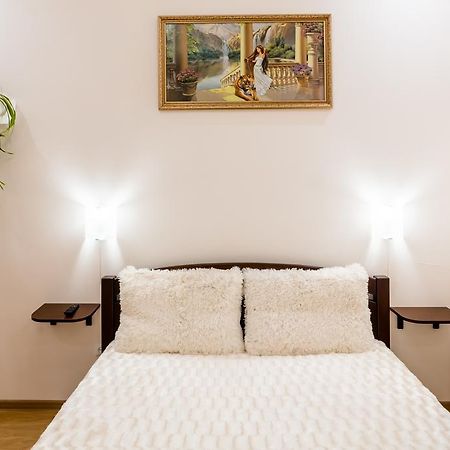 Apartment On Khmelnytskogo Street Lviv Kültér fotó