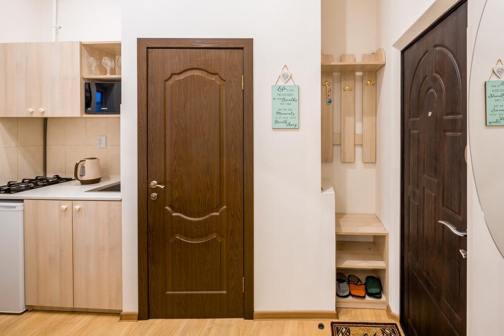 Apartment On Khmelnytskogo Street Lviv Kültér fotó